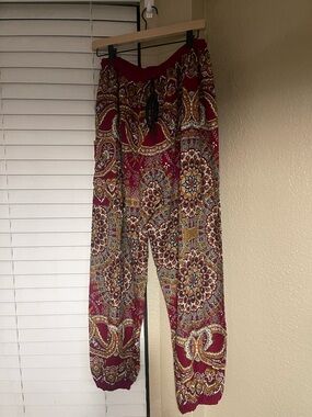 EARTHBOUND Red Paisley Print Elastic Waist Joggers